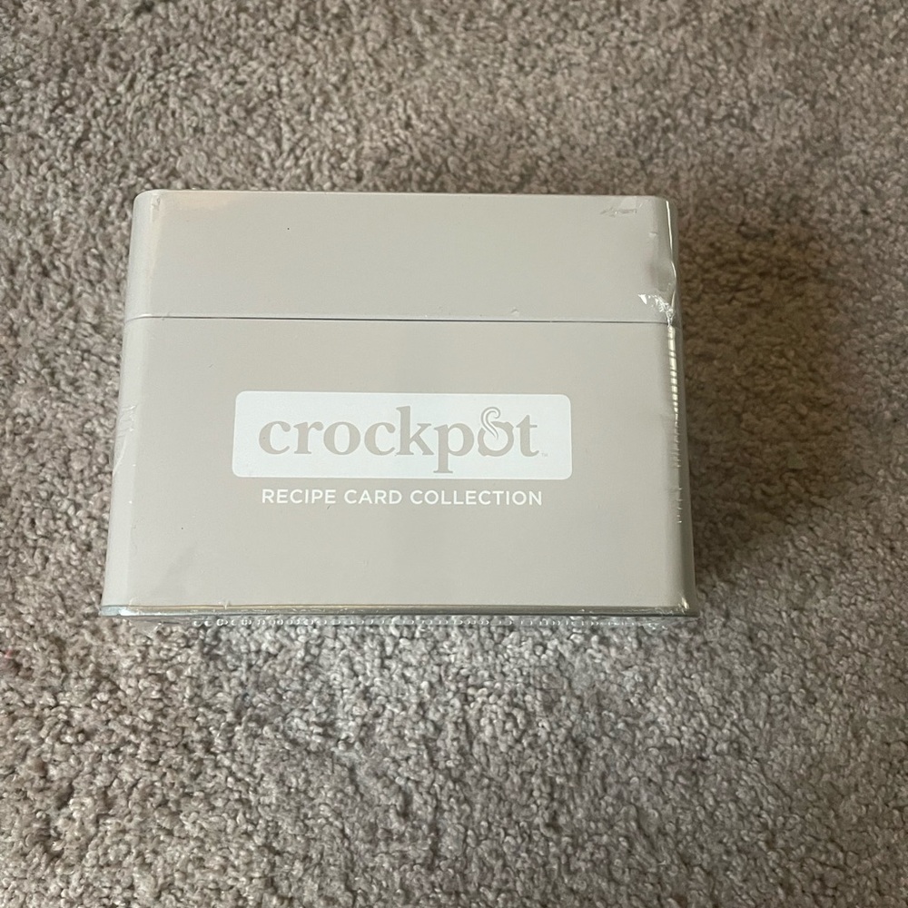 Crockpot Recipe Card Collection Box - Cream